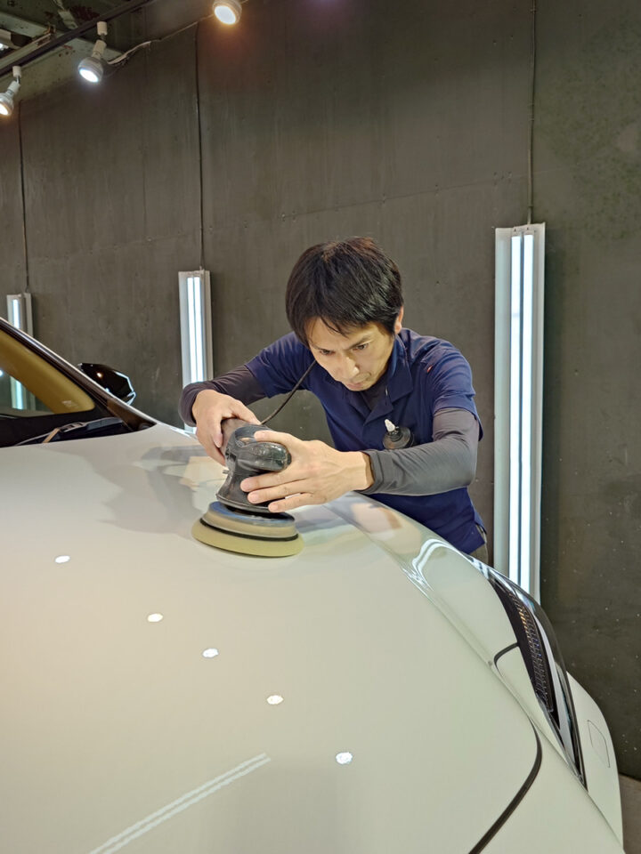 レクサスNXを精密研磨